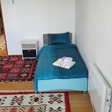 Almira Mujcic Appartement *